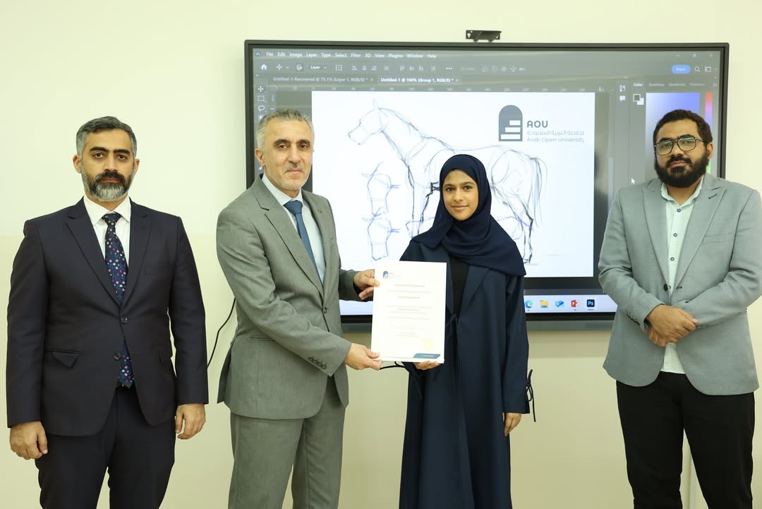 ورشة الرسم الرقمي ضمن المخيم الصيفي 2025- تمكين إبداعي بأدوات حديثة استمرارًا لفعاليات المخيم ال (3).jpg