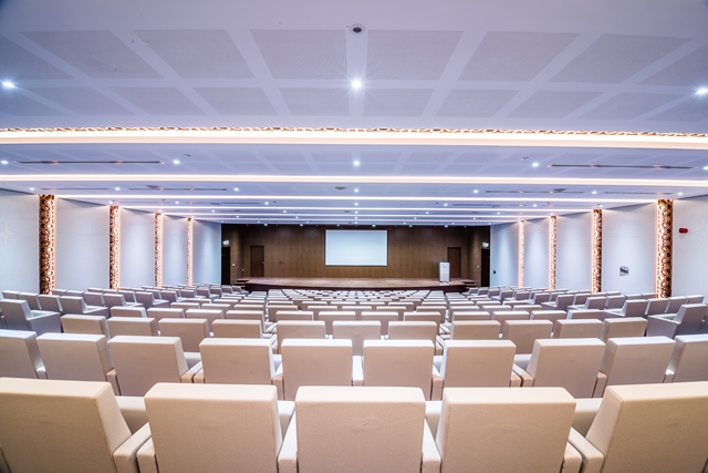 Auditorium1.jpg